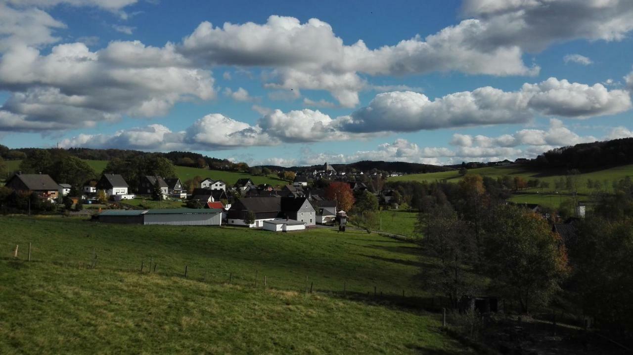 Ferienwohnungen Am Mühlenberg Lindlar Exterior foto